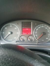 Volkswagen Touran  2003