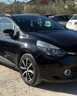 Renault ClioSW 1.5 dCi 2015 PERFETTA NEOPATENTATI