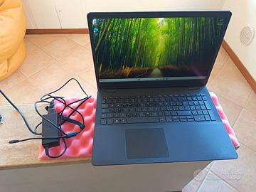 DELL 15,6" FHD 8/256GB MVMe i3-11th Win11 25H2