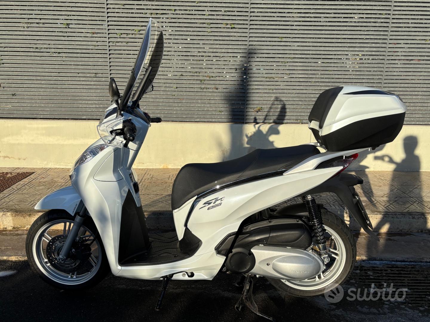 Sh 300 Bianco Honda 350 Ultimo Modello Sh 300 Honda SH 300 2019