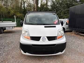 Renault Trafic 2000 tdi L2/H1 Clima Abs Airbag