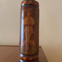 Vaso in legno