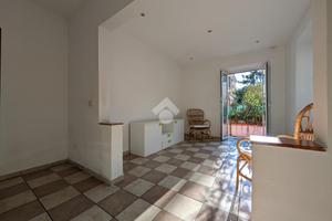 4 LOCALI A SESTRI LEVANTE