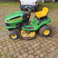 Tagliaerba John Deere X110 × immediato realizzo