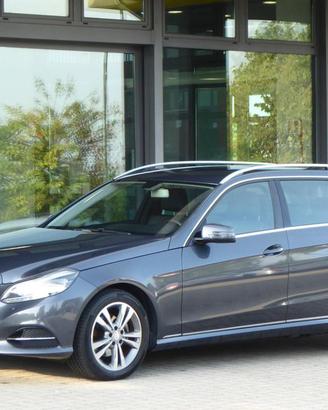 MERCEDES-BENZ E 220 BlueTEC S.W. Automatic Sport
