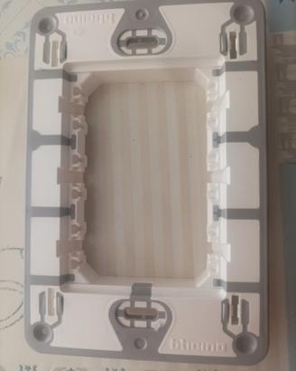 supporto 3moduli bticino serie matixgo