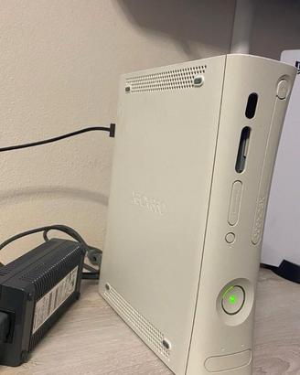 Xbox 360 - 2 controller + 3 giochi