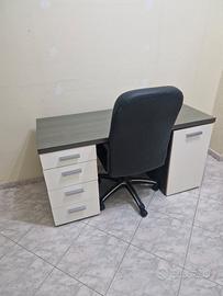 scrivania + sedia