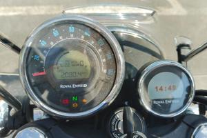 Royal Enfield Meteor 350 COME NUOVA + OPTIONALS
