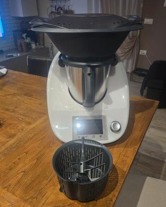 Bimby Tm5 con stick, cook-key, libri e riviste