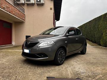 Lancia Ypsilon 1.2 Gold GPL terza serie 