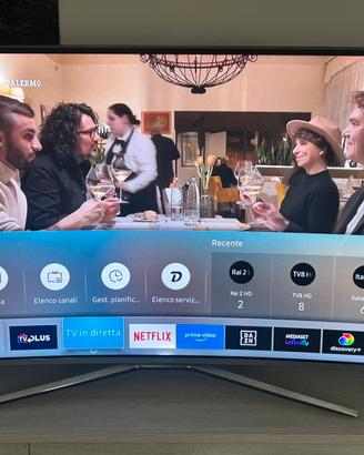 Tv Samsung Serie 6 Curvo 43” 4K Modello UE43KU6500