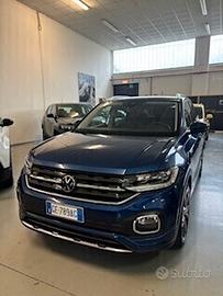 Volkswagen T-Cross DSG R-Line 1.0 TSI 110 cv Benzi