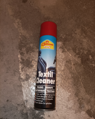 Spray pulizia sedili tappezzeria auto