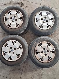 Set 4 cerchi ferro 13" Panda/500 con copricerch