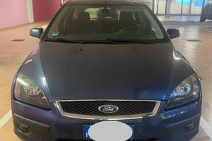 Ford Focus 1.6 benzina  SW.