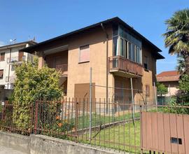 Villa a Ispra