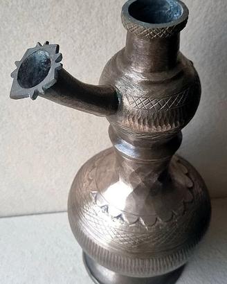 Brocca/anfora orientale d'acqua decorativa vintage
