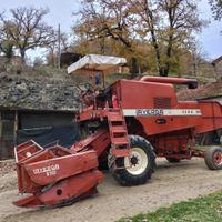 Mietitrebbia Laverda 3300AL