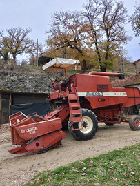 Mietitrebbia Laverda 3300AL