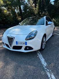 Alfa Romeo Giulietta 2.0 JTDm-2 170 CV Distinctive