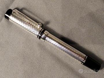 Penna stilografica Delta