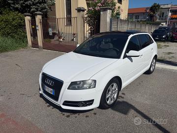 Audi A3 1.6 105 cv