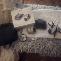 Titolo: DJI Mini 4 Pro Fly More Combo con DJI RC 2