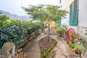 Casa indipendente di 107 m² con 4 locali a Calenza
