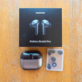 Samsung Galaxy Buds 3 PRO con gommini memory