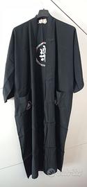 Kimono nero donna con ideogrammi