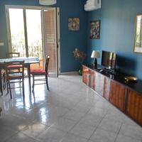 Ampia luminosa casa in ali' terme (me)