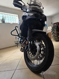 Benelli TRK 502X - Solo 2.329 km