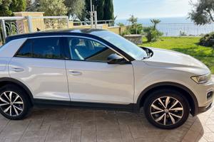 VOLKSWAGEN T-ROC 1.6 TDI SCR STYLE  BLUEMOTION TEC