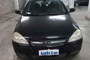 Opel Corsa 1.2i 16V cat 5 porte Club