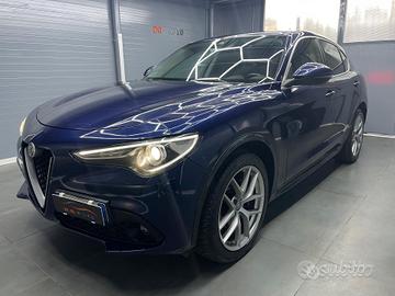 Alfa Romeo Stelvio 2.2 Turbodiesel 210 CV AT8 Q4 T