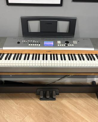Piano Yamaha DGX-630 Tastiera Digitale