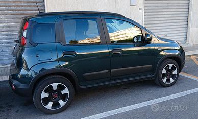 fiat panda cross MY24 1.0 70 cv Hybrid