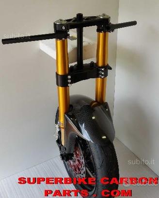 Superbike avantreni prototipo forcelle ohlins nix