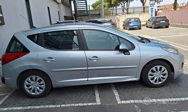 Peugeot 207 sw 1400 GPL 