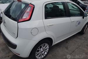 Ricambi usati fiat punto evo anno 2011