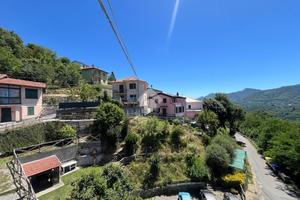 4 LOCALI A MOCONESI