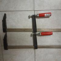 due morsetti lunghi 58cm