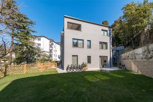 Bilocale con giardino con parcheggio ( 350/sett)