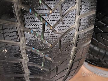 CERCHI E GOMME NUOVE 2554520 MERCEDES-CPR684305