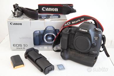 Canon 5D Mark III con Battery Grip