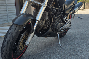 Ducati monster 750 dark