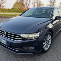 Volkswagen Passat Variant 2.0 TDI 150Cv DSG Execut