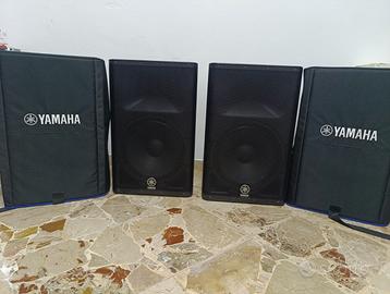 Coppia Casse Yamaha DXR15 + Cover