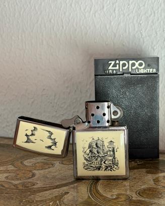 Zippo "Ship & Lighthouse Scrimshaw" (1990)